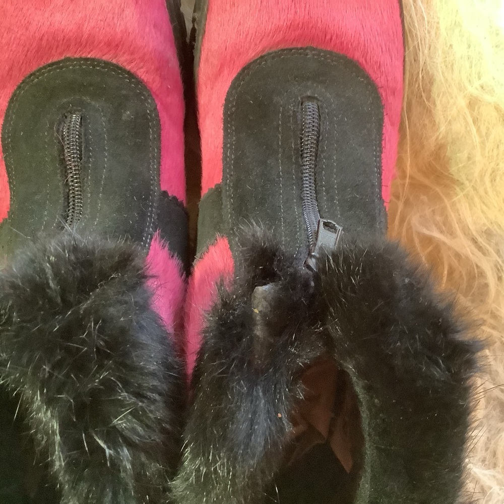 Pajar Fur Boots - Picture 5 of 9
